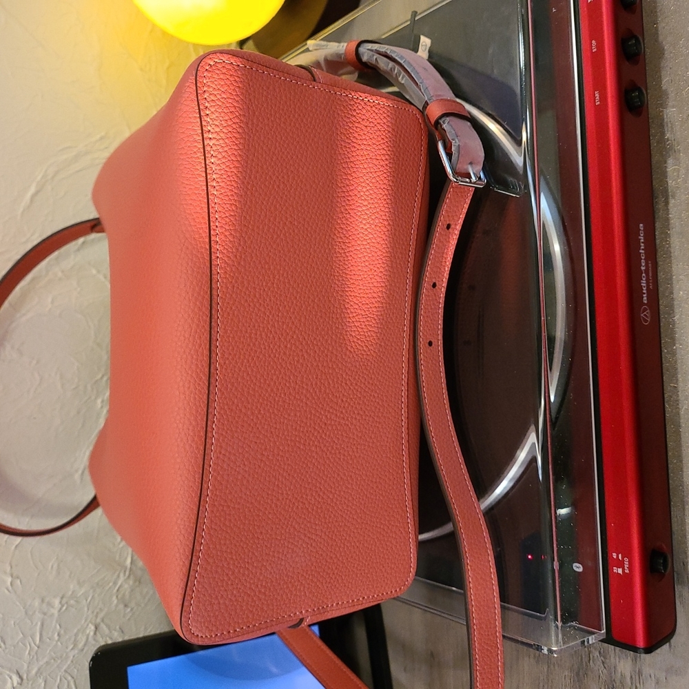 COACH 91122 LEATHER TOWN BUCKET BAG TANGERINE TAUP - Picture 4 of 10